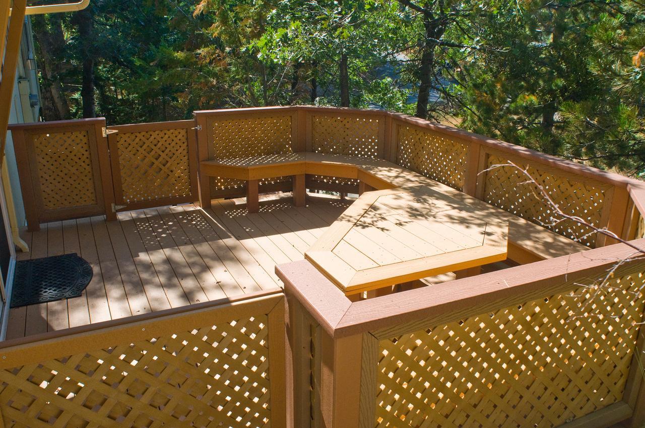 Giant Oaks Lodge Running Springs ภายนอก รูปภาพ