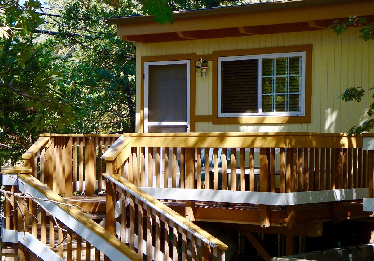 Giant Oaks Lodge Running Springs ภายนอก รูปภาพ